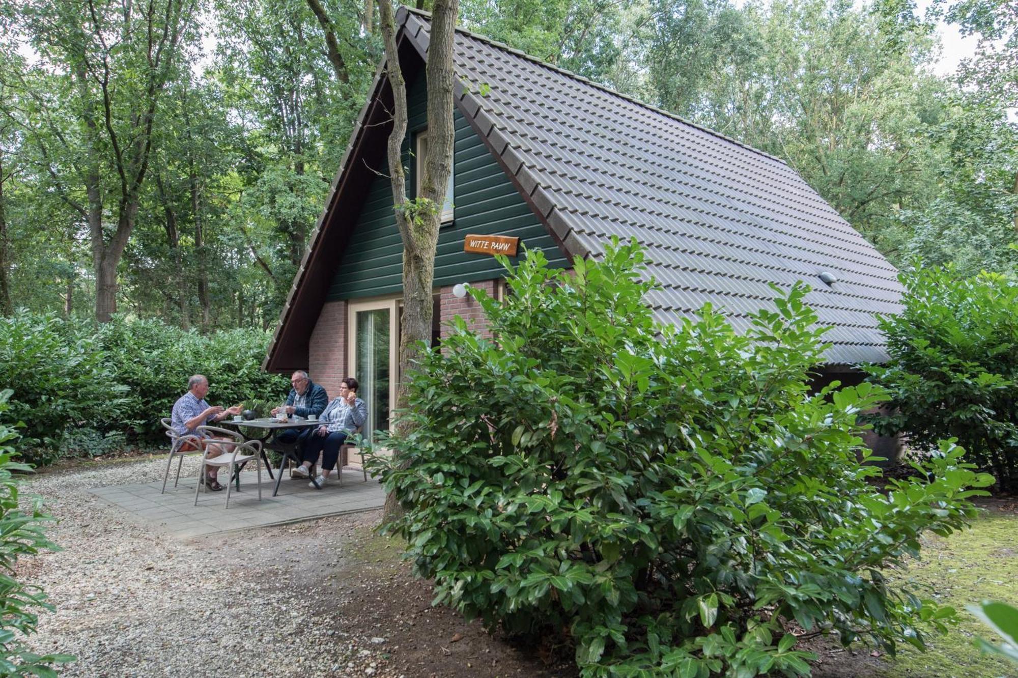 Vakantiepark Zevenbergen Heesch Exterior photo
